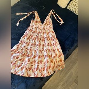 House of Harlow dress